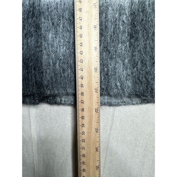 Talbots Wool/Alpaca Blend Plaid Skirt size 12 Black/Grey - Picture 6 of 6